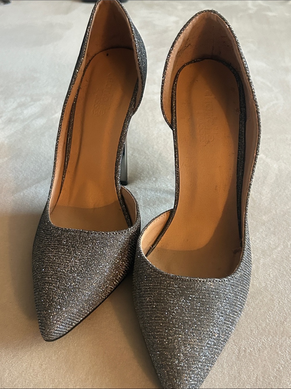 Silver Glitter Pointed-Toe Women's Pumps - Brand